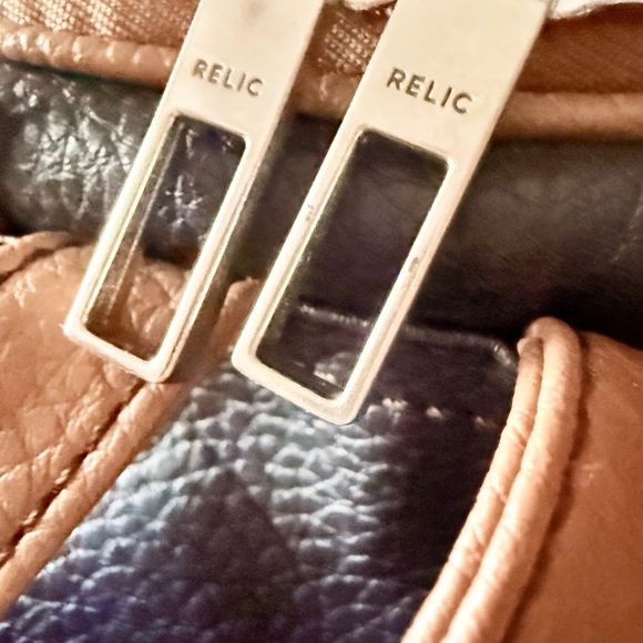 Relic by Fossil Backpack Black And Tan Bag Vegan Pebbled Leather Zippered Front - Picture 6 of 12